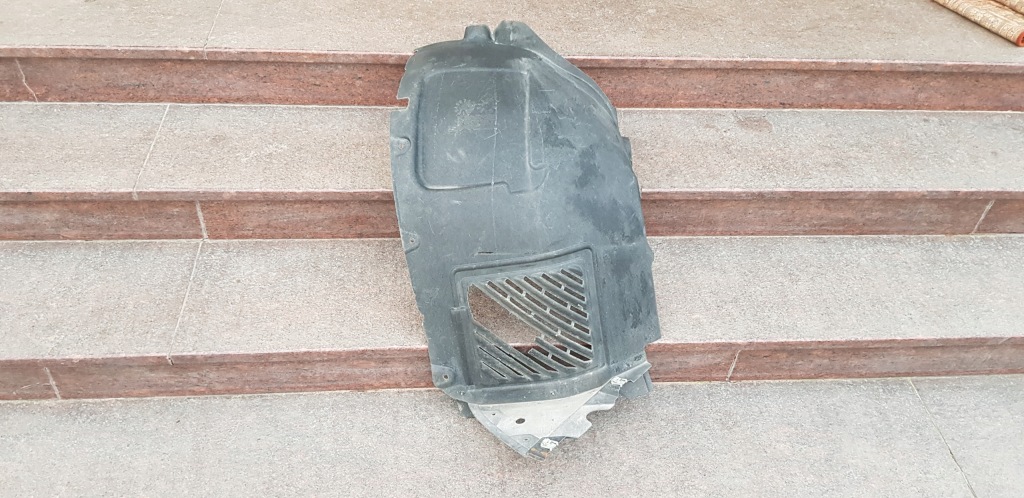 фото №1, Mercedes glc 253 x253 63 amg подкрылок передние перед правое