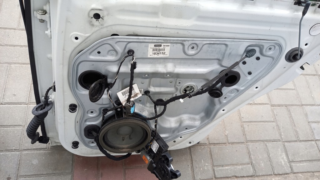 фото №8, Дверь задняя задние правое volvo v50 04-12r