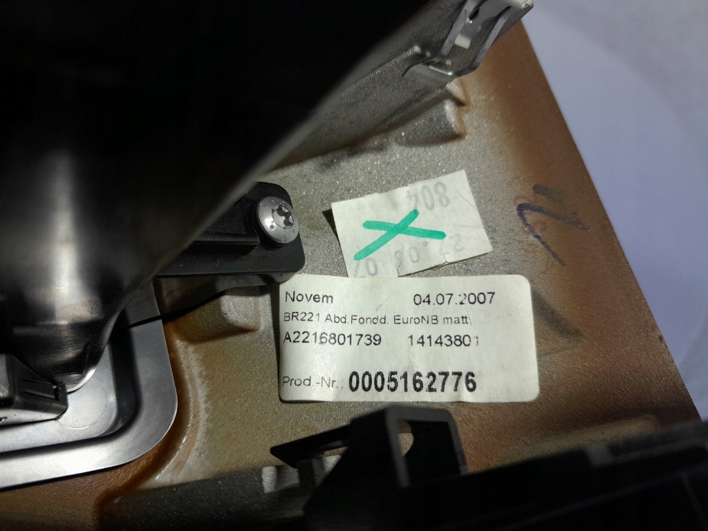 Mercedes s w221 ґрати обдув тунель задня drewno a2216801739 Зі Шроту