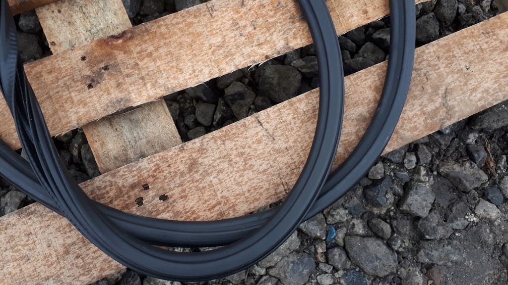 фото №5, S6 c7 a6 4g прокладка дверь левая левый задняя sedan