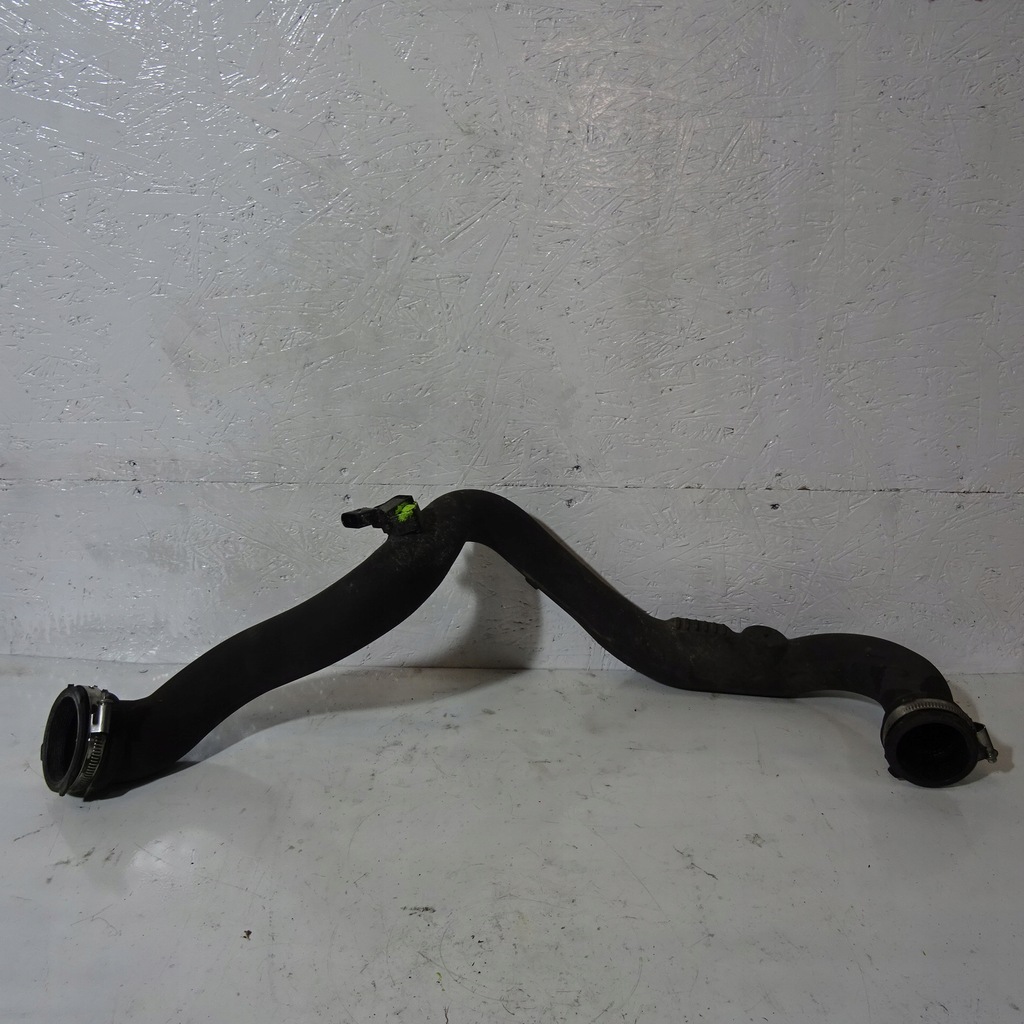 фото №1, Audi a4 b8 1.8tfsi труба интеркулер 8k0145673