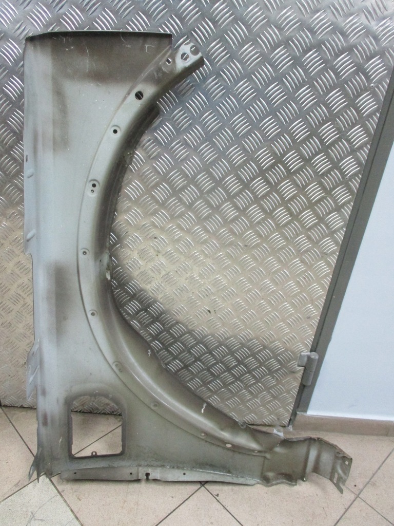 фото №4, Крыло перед левый land rover discovery 4 09-