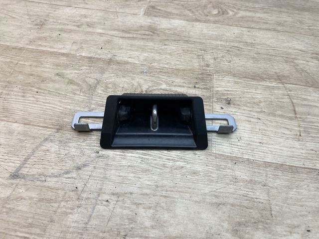 фото №1, Volvo s90 засувка замка кришки багажника 39832521