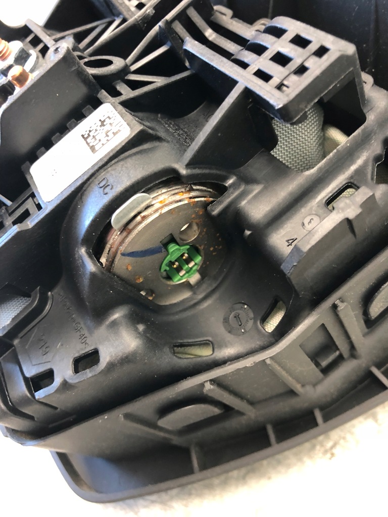 фото №6, Подушка подушка безопасности водителя megane iii 985100007r