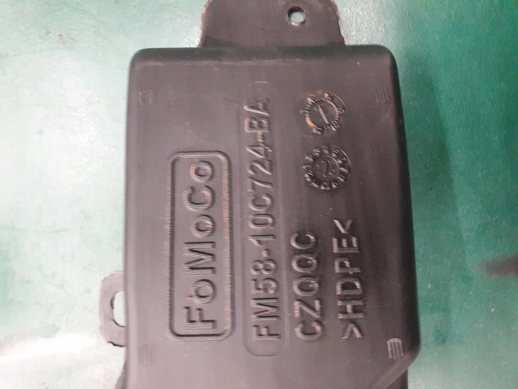 фото №6, Ford c-max hybrid канал охлаждение аккумулятора правый