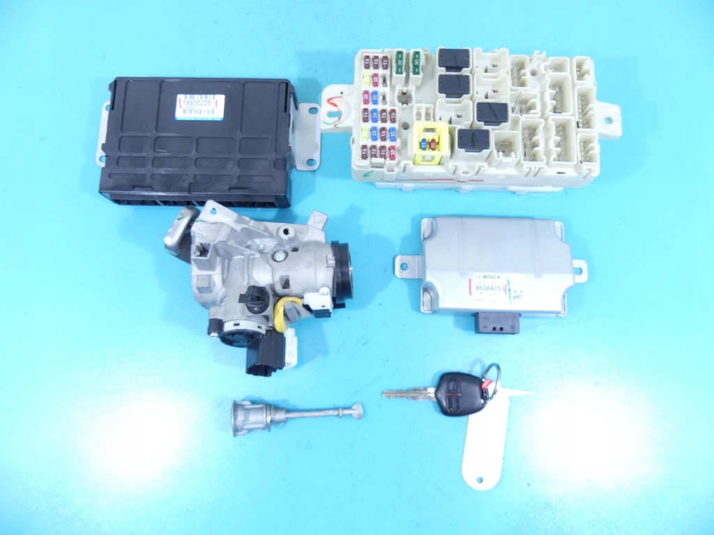 фото №1, Бортовий комп'ютер набір mitsubishi space star ii 12- 1.0b