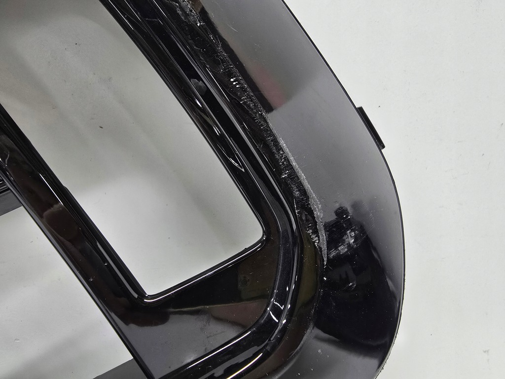 фото №2, Vw t-roc r-line lift решётка бампера перед левая 2ga853189a