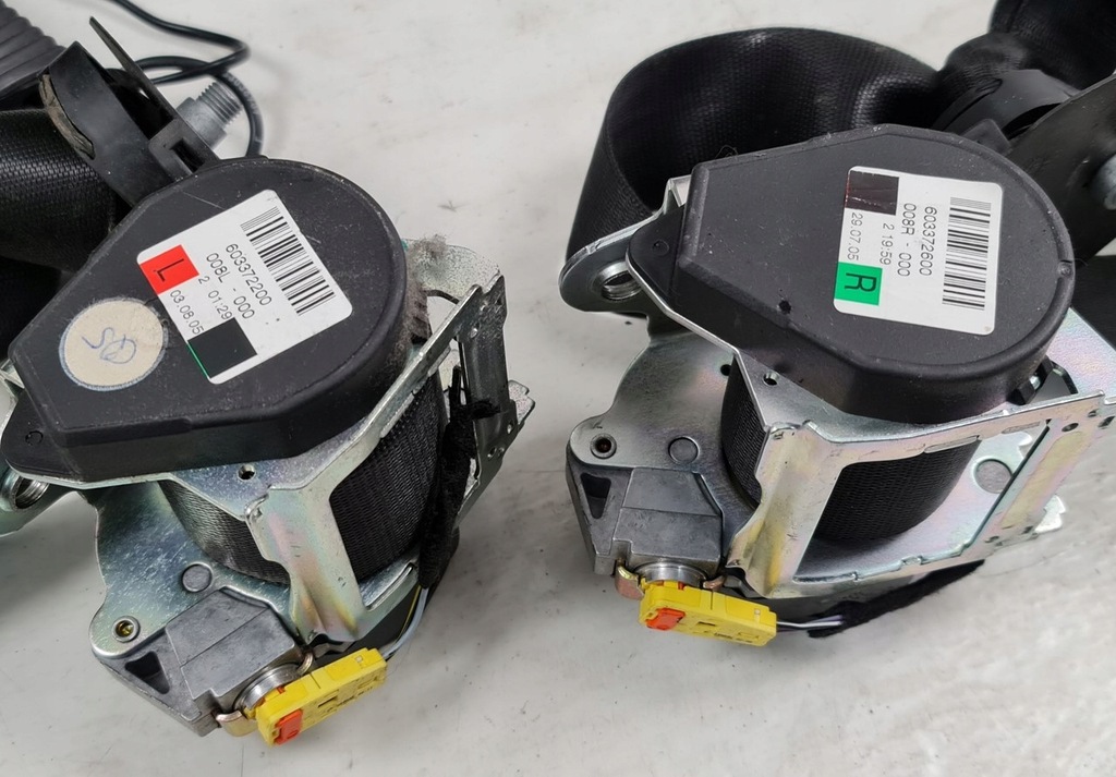 фото №8, Приборная панель консоль ремни подушка безопасности mercedes w251 комплект