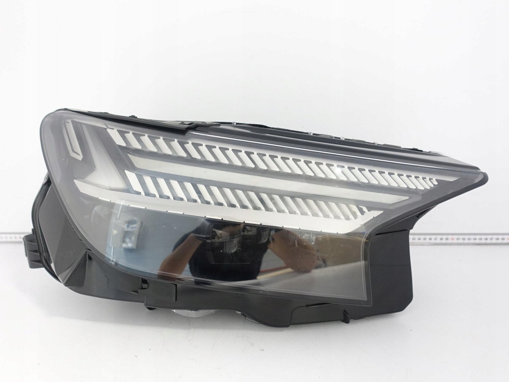 фото №1, Audi q4 e-tron 89a 21- лампа фара matrix high full led права europa