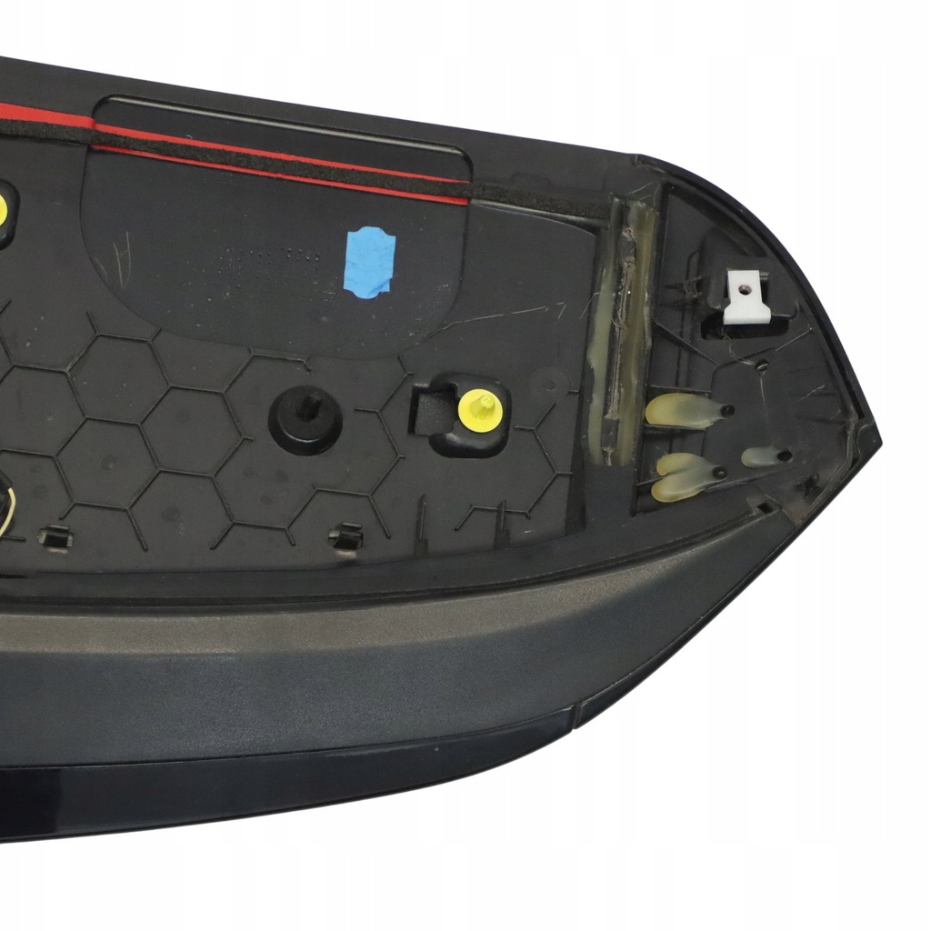 фото №11, Audi q3 8u спойлер крышки багажника задняя свет стоп czarna 8u0827933c