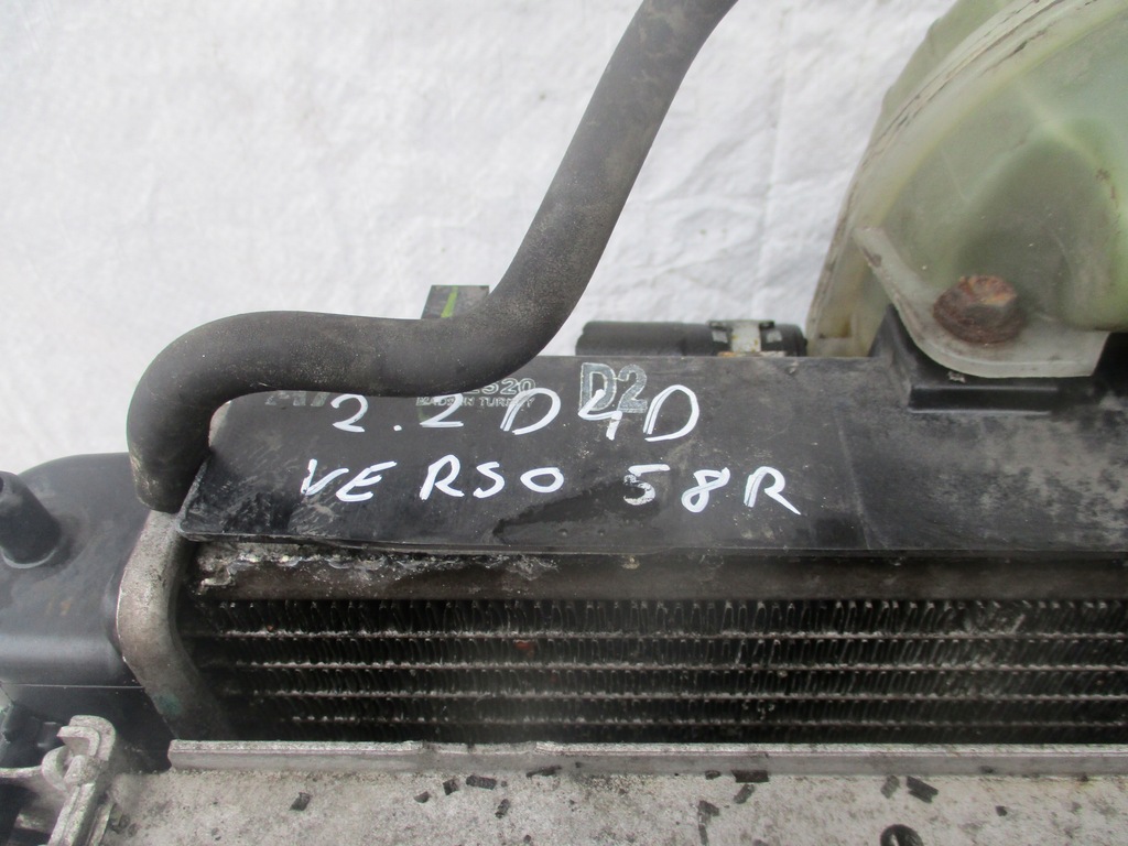 фото №5, Радиатор toyota corolla verso 2.2 дизель