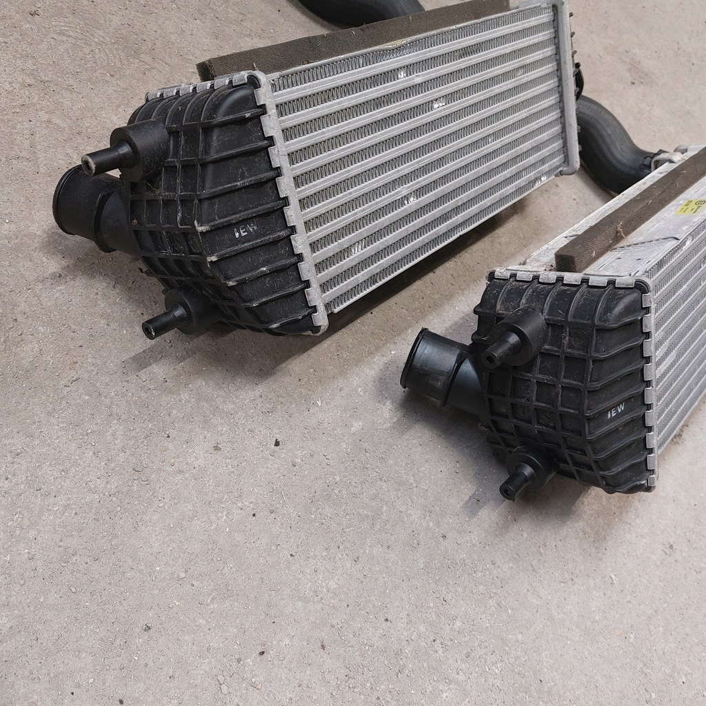 фото №6, Hyundai ix35 1,7 2013 радіатор інтеркулер новий