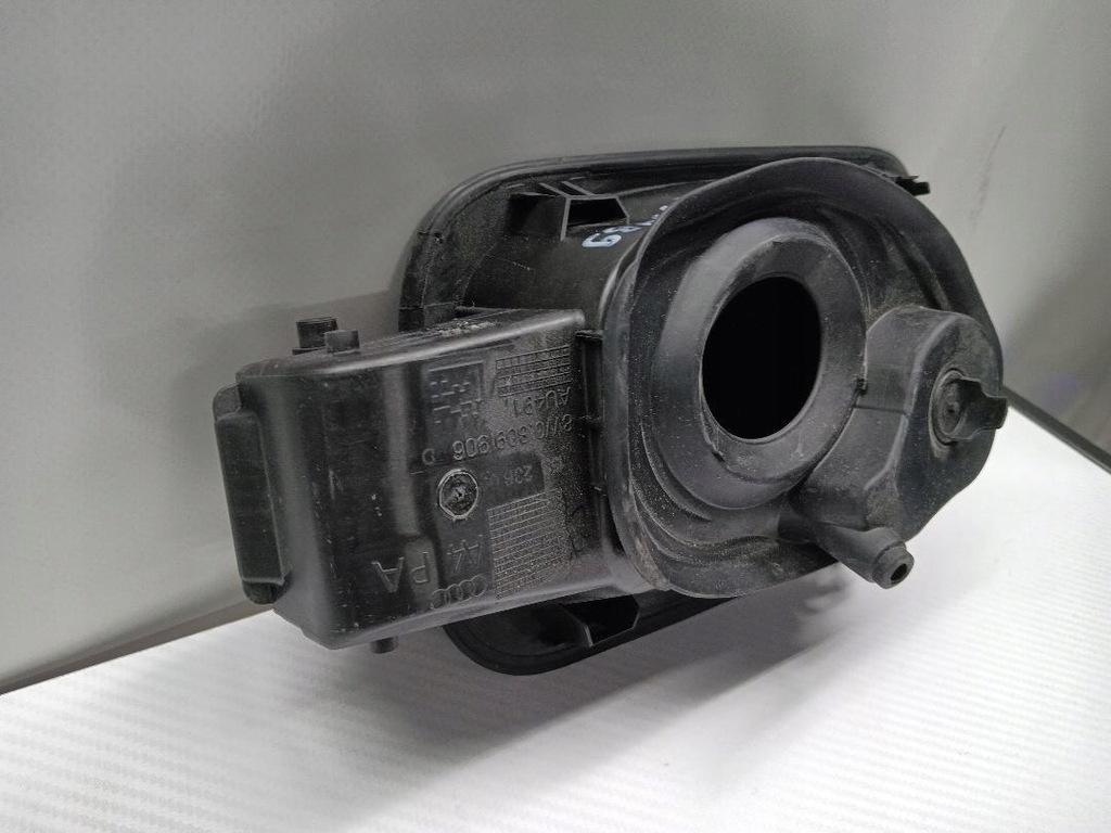 фото №6, Крышка заливной топлива audi a4 b9 8w0809906