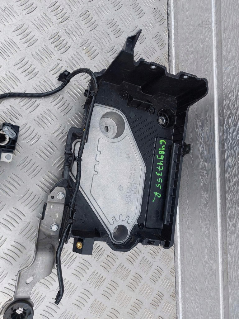 фото №3, Renault clio v основа акумулятор клема мінусова