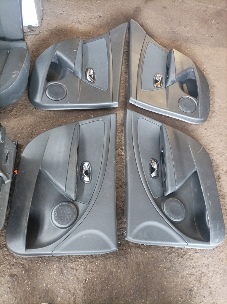 фото №8, Renault megane iii сиденья подогрев заднее сиденье обшивки