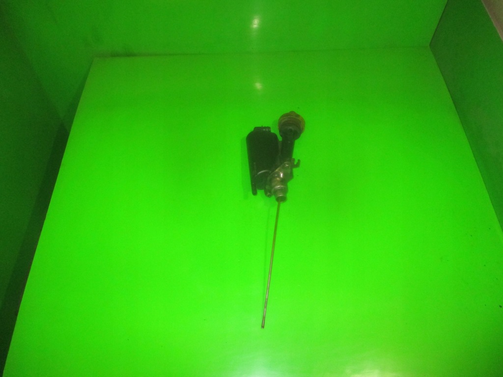 фото №2, Вентиляція картера заливна горловина оливи 1.9dci f9a renault scenic ii