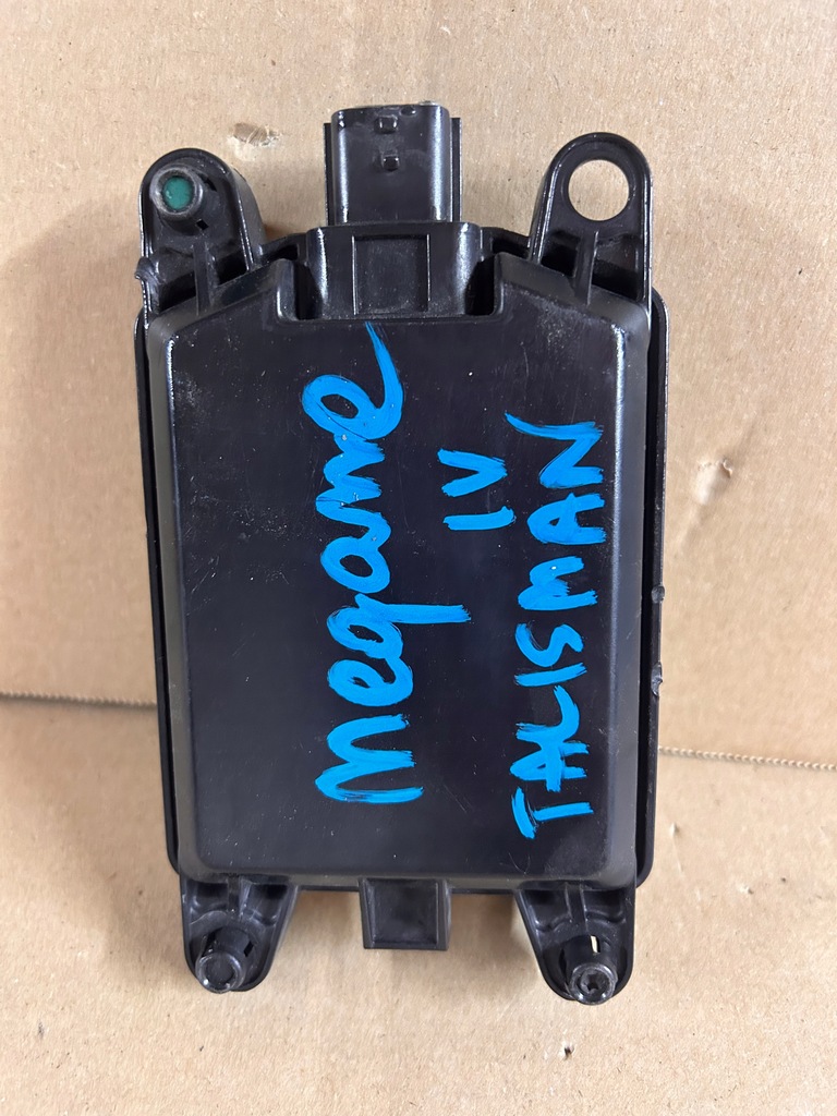 фото №2, Renault megane радар distrinic 284383207r