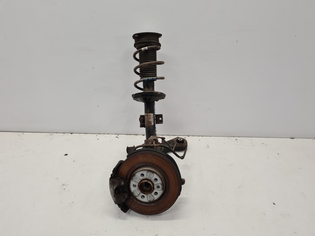 фото №1, Seat arona 6f поворотный кулак mcperson левый перед 1.0tsi