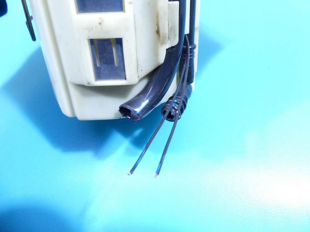 фото №8, Помпа насос топлива volvo s60 i 2.4 20v 30645978