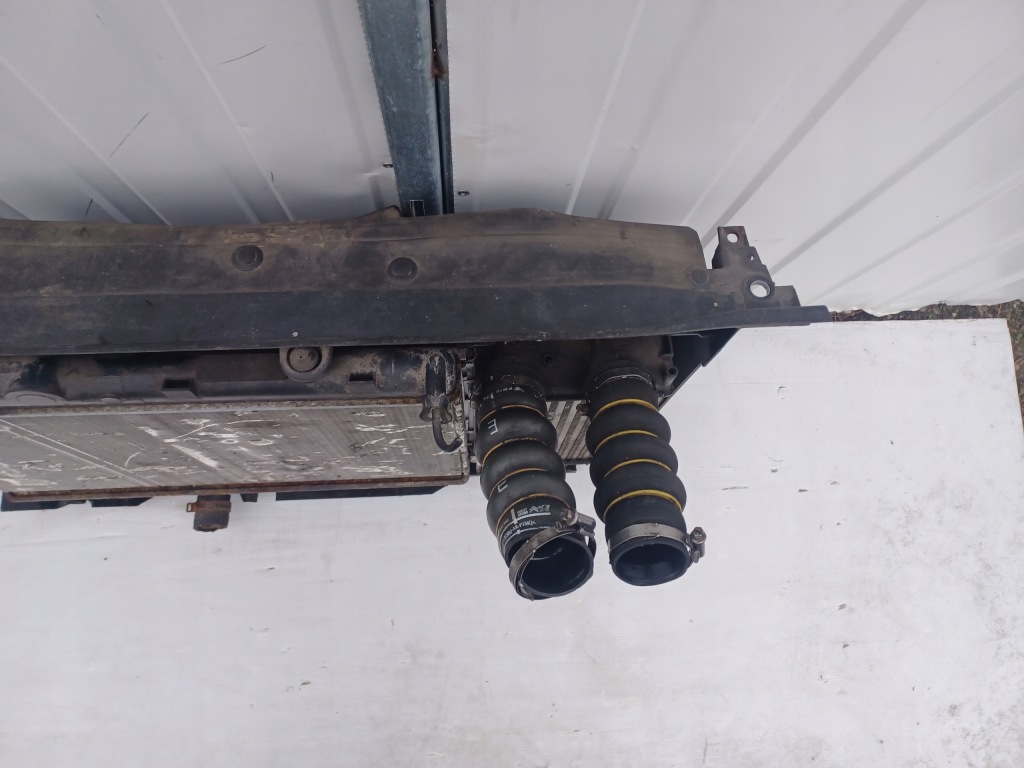 Купить Peugeot 308 1.6d t7 рестайлинг  2012 ремень передний комплект радиатор 8747167