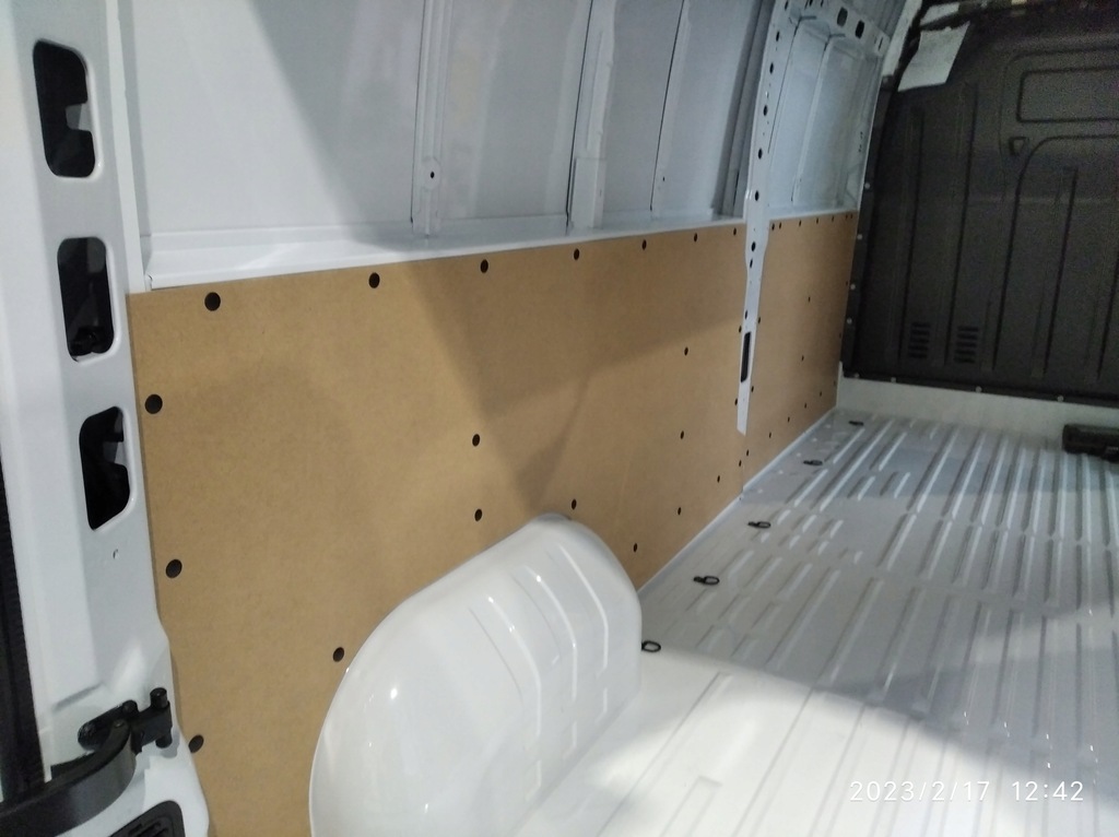 фото №2, Обшивка пространство грузовой кузов renault master l3