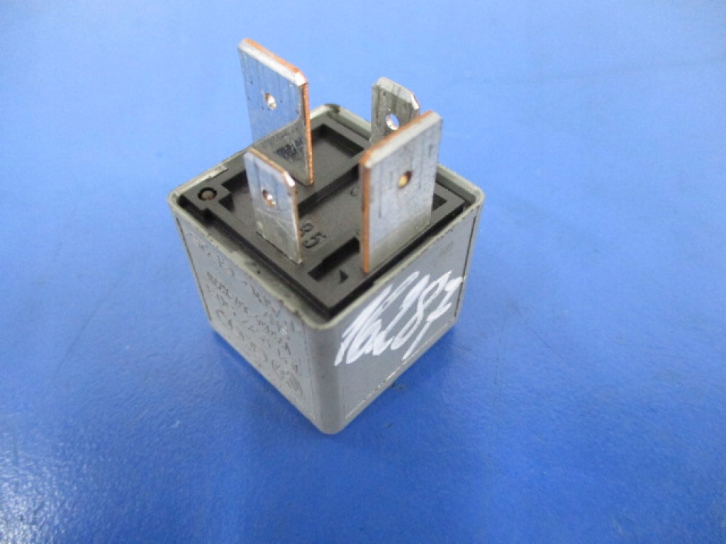 фото №1, Seat ibiza реле 191937503 amf