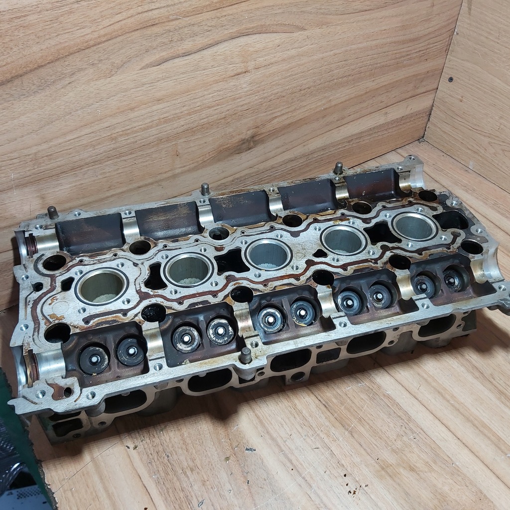 фото №1, Головка volvo 850 2.5 20v