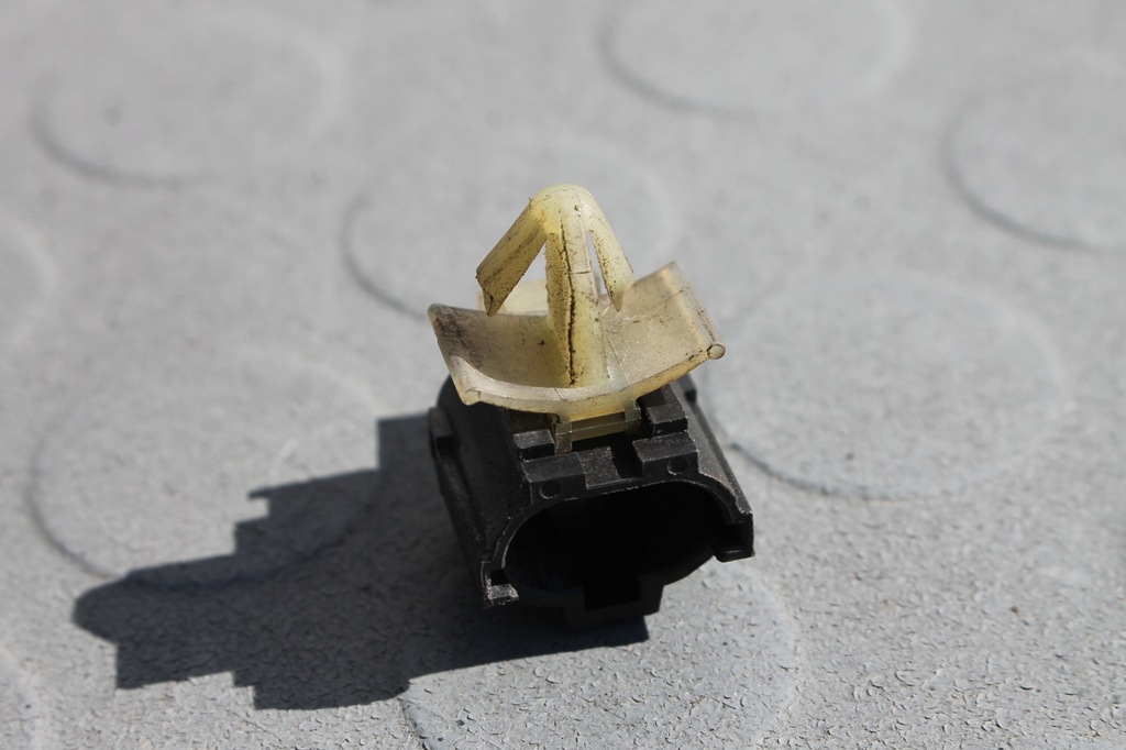 фото №4, Датчик температуры наружной santa fe ii 06-12