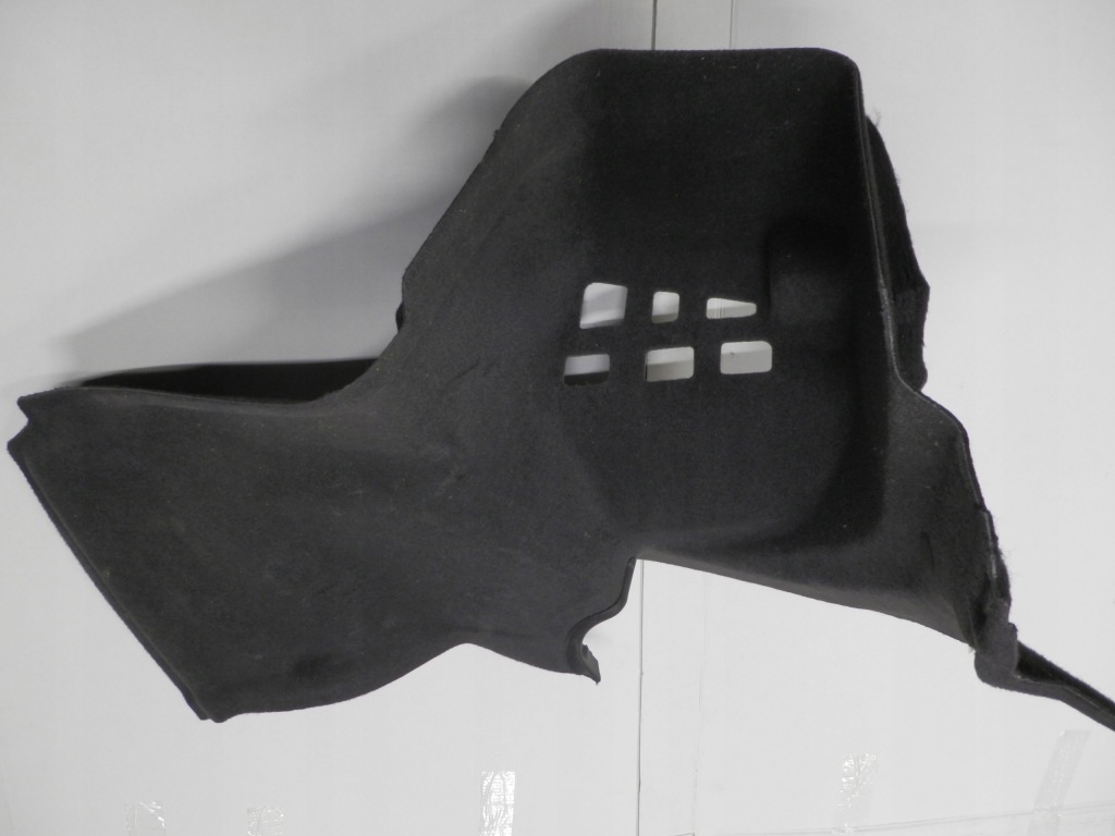 фото №1, Audi a8 s8 d4 оббивка обшивка багажника лівий