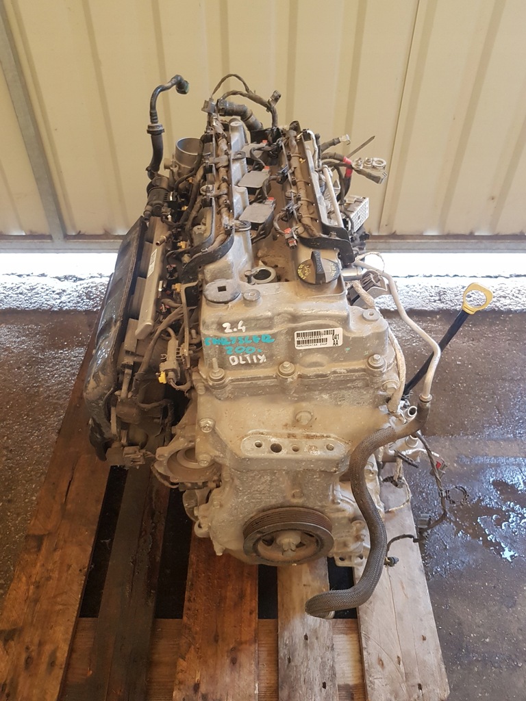 фото №1, Chrysler 200 2015- двигатель usa 2.4