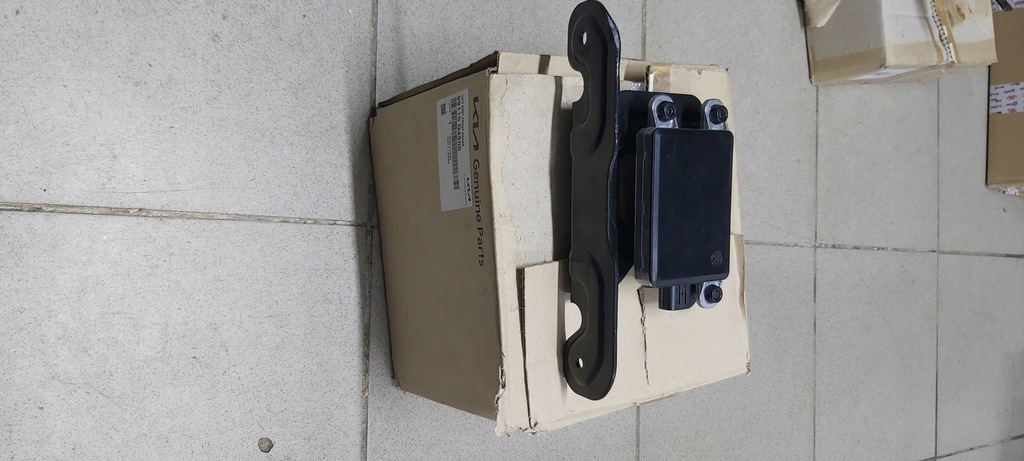 фото №1, Kia niro lift радар distronic szujnik + кронштейн 99110-q4500