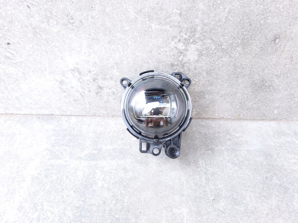 фото №1, Defender l663 правий протитуманна фара led drl бампера перед