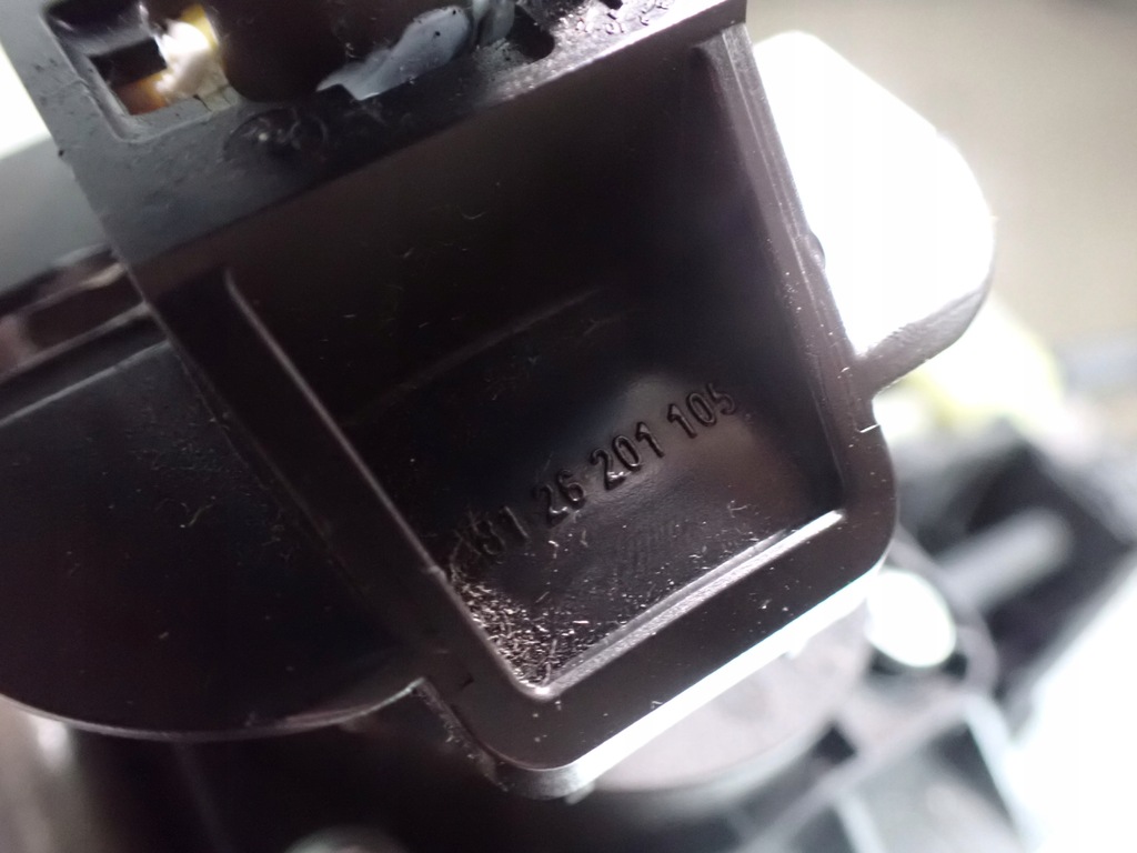 фото №8, Домкрат перемикання передач троси opel insignia a 10r 2.0 kombi 11092