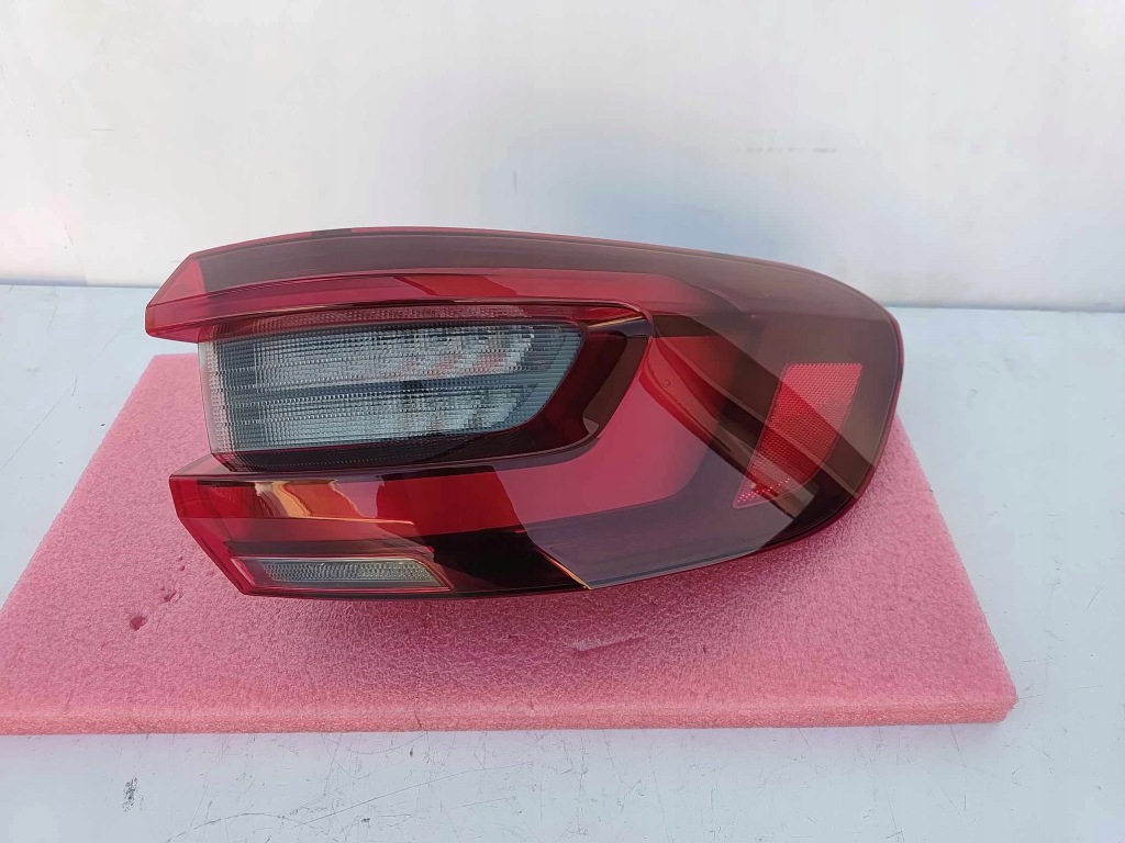 Купить Bmw x5 g05 18- фара правый  задний  задняя led 4825