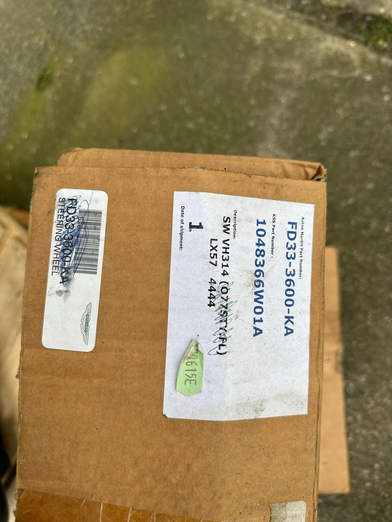 фото №7, Воздуховод кожаный nowa aston martin vanquish ii 2012- rapide fd33-3600-ka