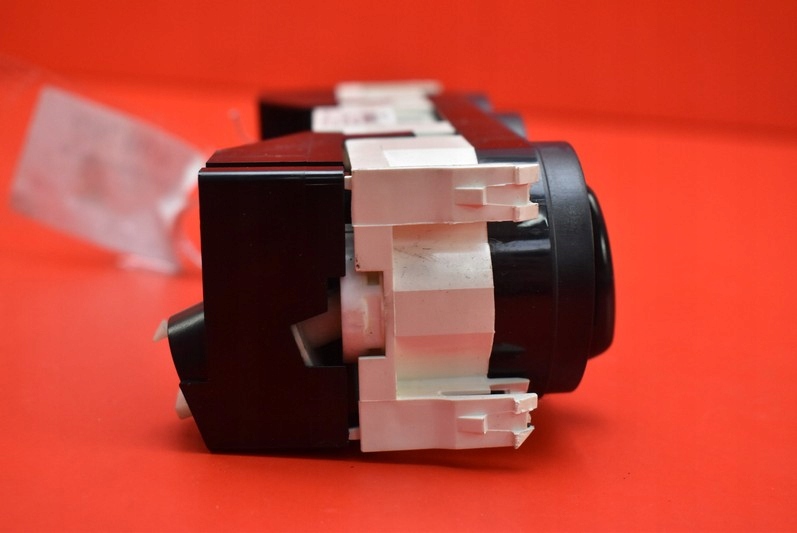 фото №6, Панель керування обдув 6r0819045 vw polo 5 v 6r 09-17