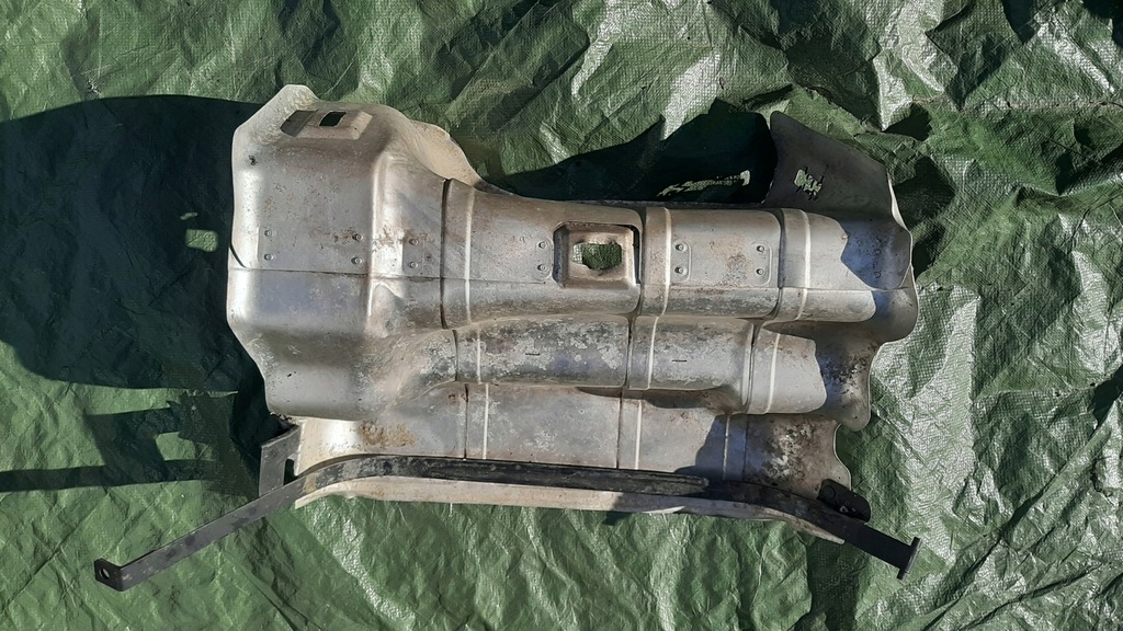 фото №5, Защита тепловая корпус бака топлива nissan x-trail t30 2.2