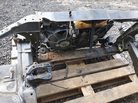 фото №4, Toyota corolla verso lift 2.2 pas передний комплект