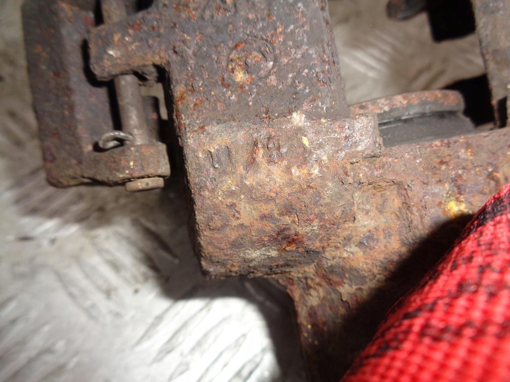 фото №6, Супорт гальмівний правий перед передній fiat 500 1.2 8v 07-