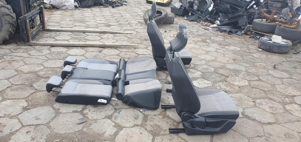 фото №4, Сидіння заднє сидіння комплект pół шкіра renault megane v e-tech