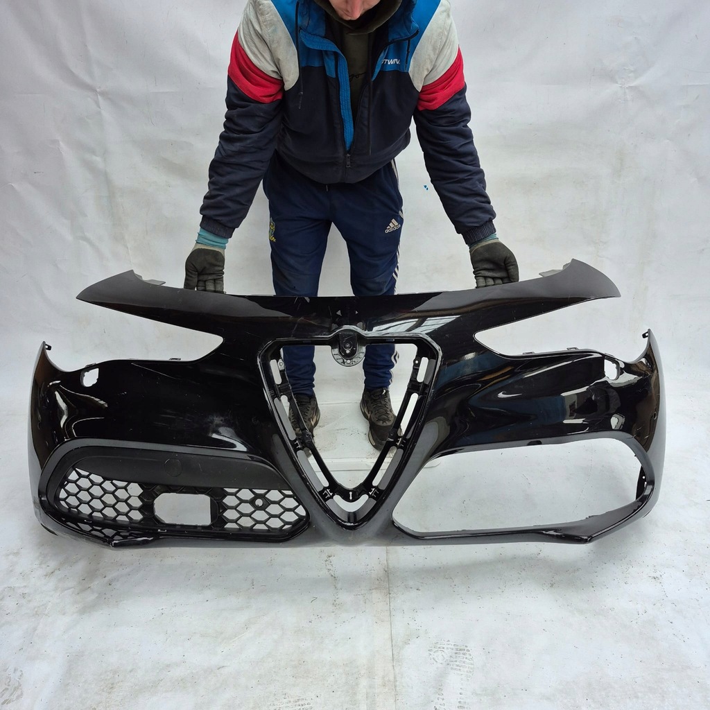 фото №1, Alfa romeo stelvio 16r. - бампер перед передний pdc омыватель 50549458