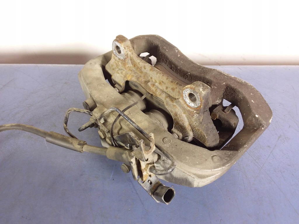 фото №6, Vw phaeton 3.0 tdi супорт скоба перед правий