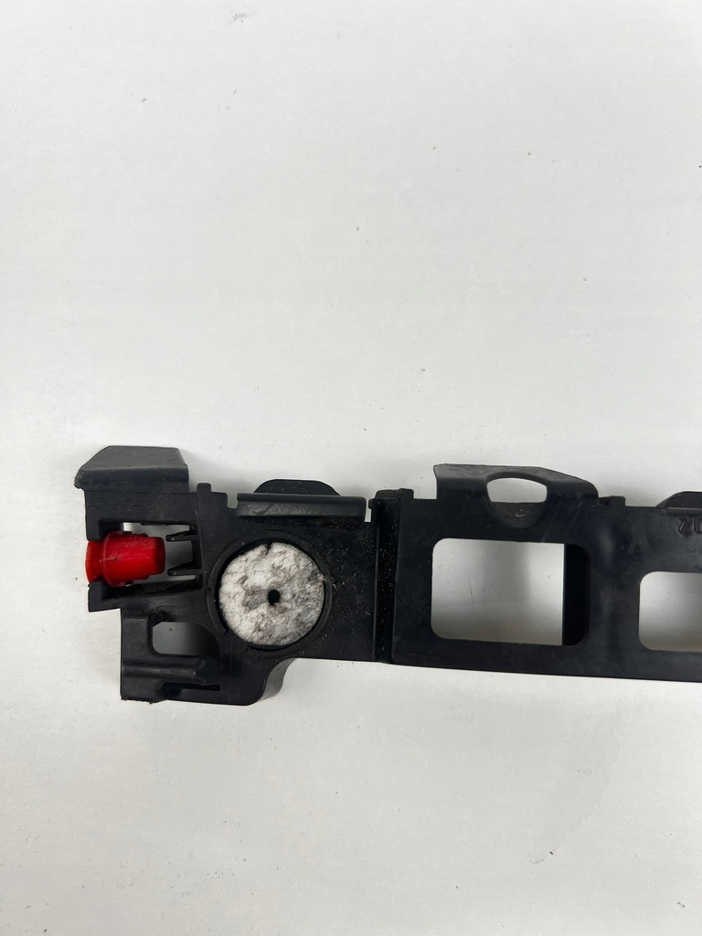 фото №9, Opel insignia a i kombi направляющая кронштейн бампера задняя правый 20972950