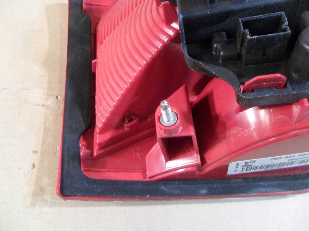 фото №13, Seat alhambra лампа задняя правая 7n5945094e