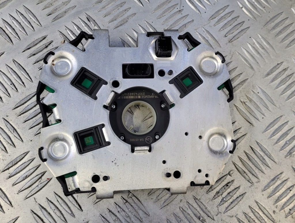 фото №3, Лента pod руль / плита монтажная volvo fh4