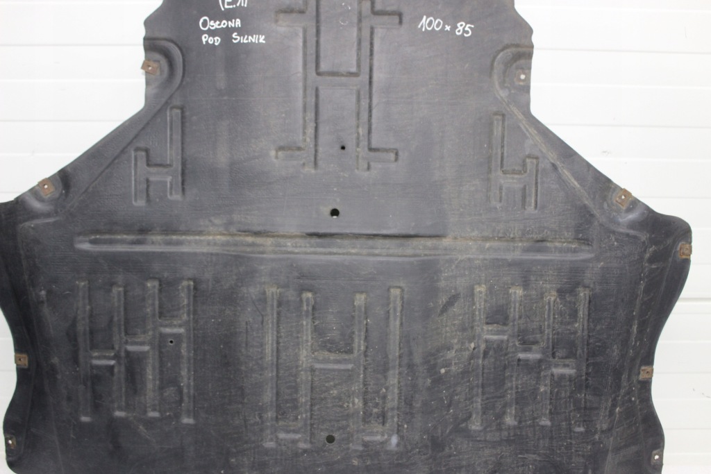 Mercedes накладка под двигатель a9015240925 Цена