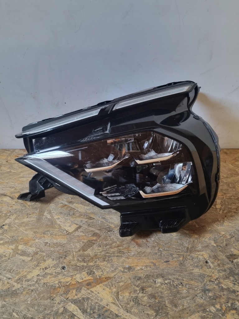 Купити Фара фара citroen c4 full led vision