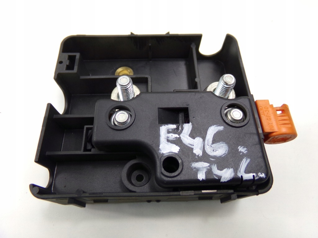 Купить Bmw 3 e46 98-01 коробка предохранителей 2.0td 61138374986