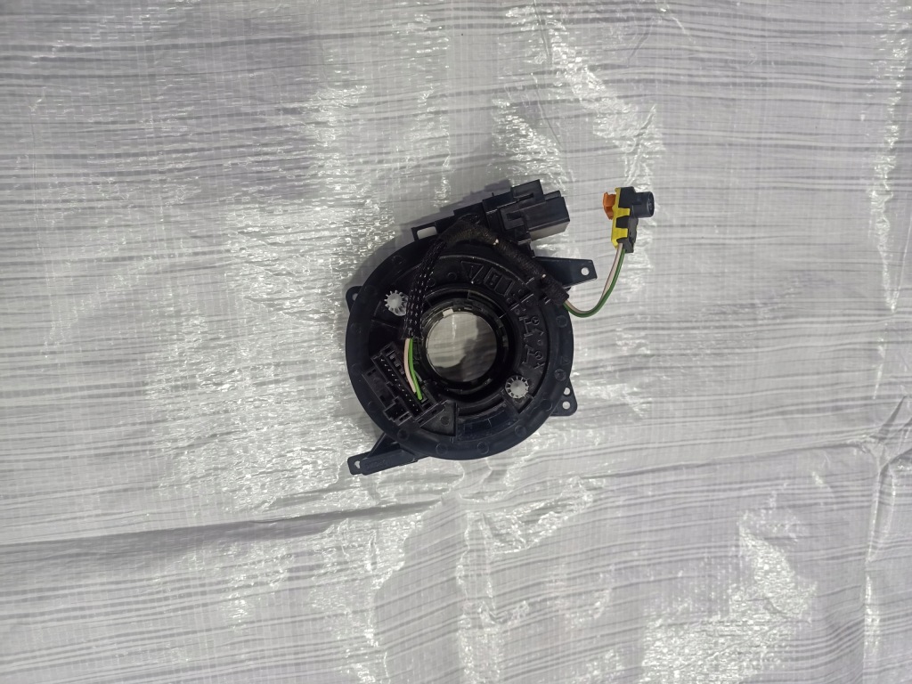 фото №1, Стрічка шлейф pod кермо jaguar f-pace