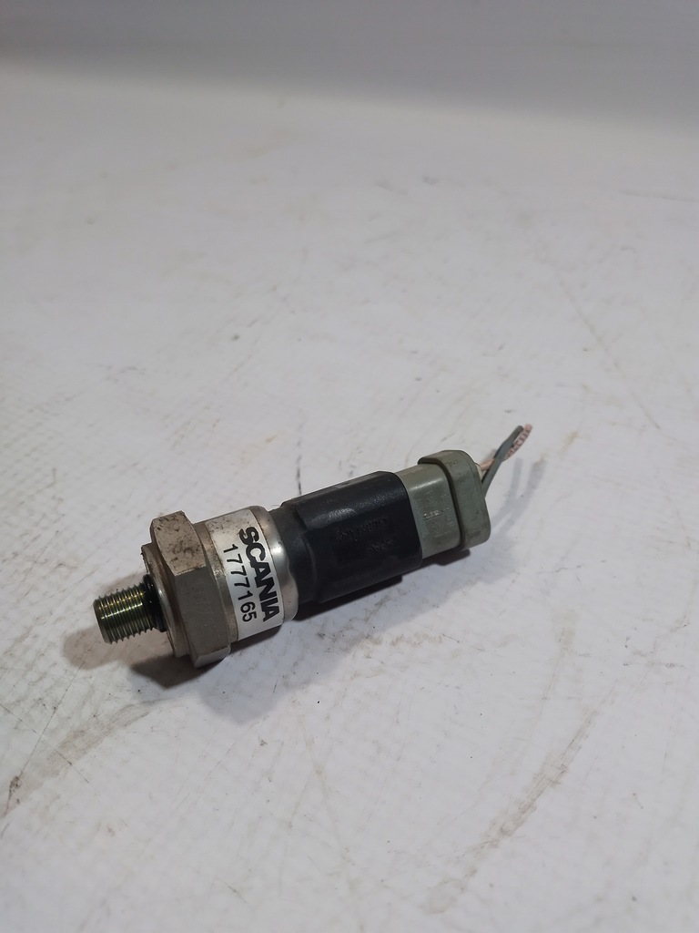 фото №1, Датчик тиску кондиціонера scania r 1777165 all/h/9
